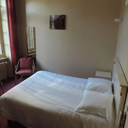 - Restaurant Le Renaissance 2* Limoges